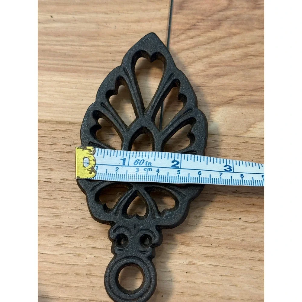 Wilton Trivet Kitchenware Black Cast Iron Lyre Heart Openwork Footed 6in
